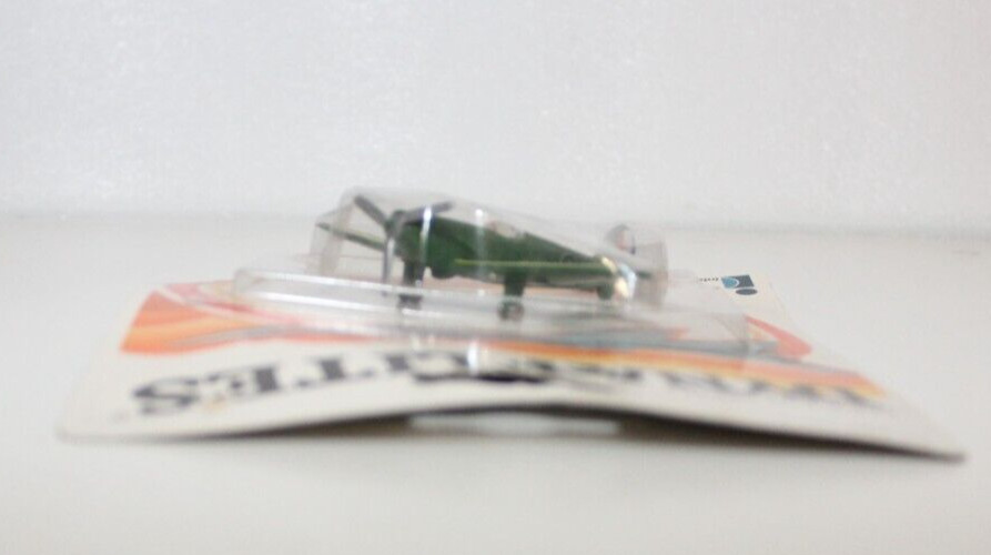 DYNA-FLITES GREEN SUPERMARINE SPITFIRE IX DIECAST AIRPLANE ZEE TOYS NEW 1982