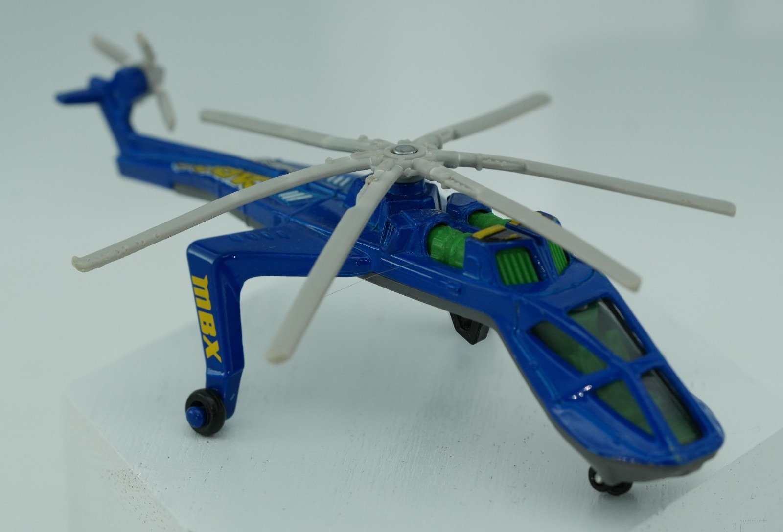 Matchbox Helicopter Blade Force Blue 1:64 Diecast Helicopter Collectibles