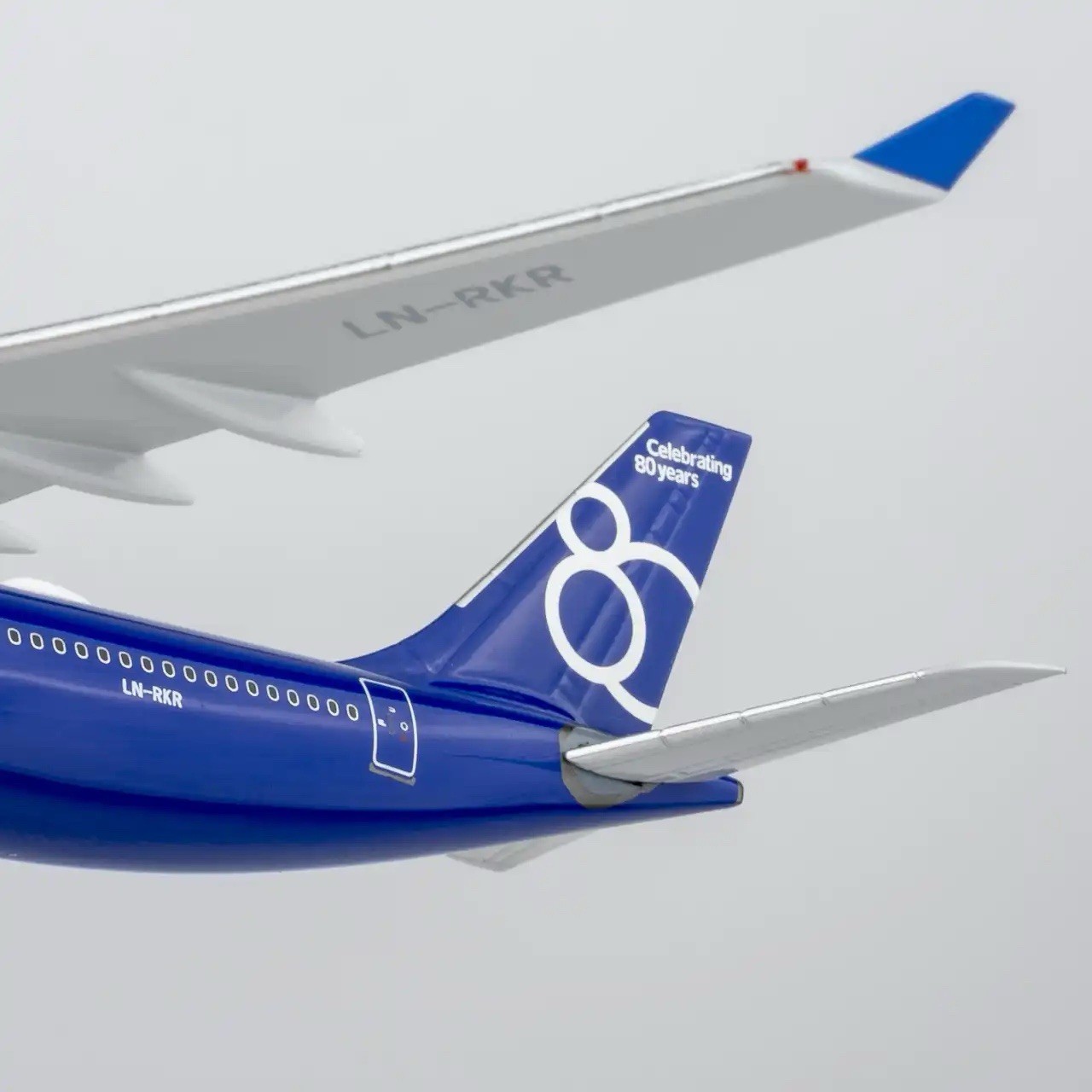 NG Models 1:400 Scandinavian Airlines SAS Airbus A330-300 LN-RKR 80 Years