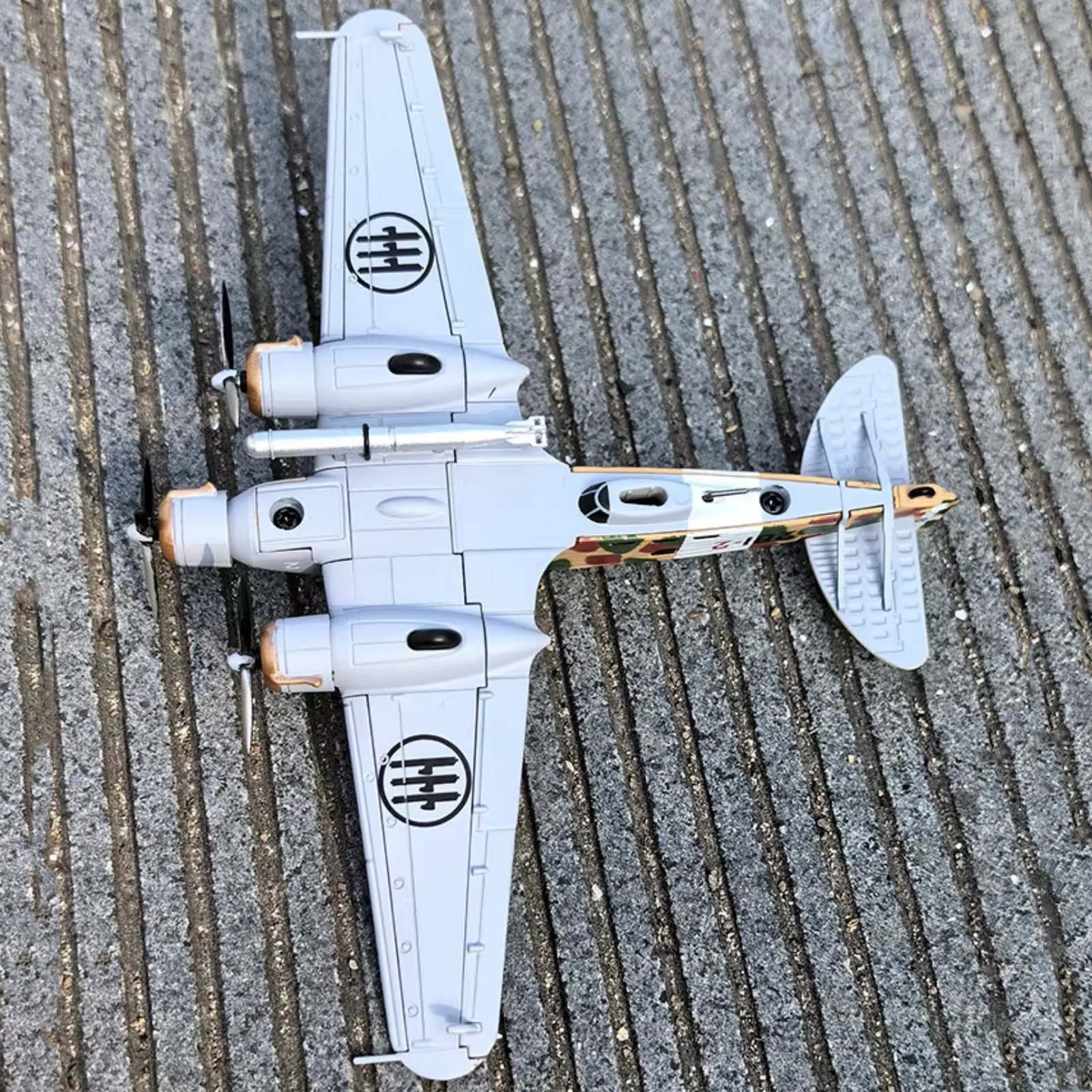 1PCS 1:144 Diecast Savoia-Marchetti SM.79 Bomber Model 11cm Alloy Display Stand