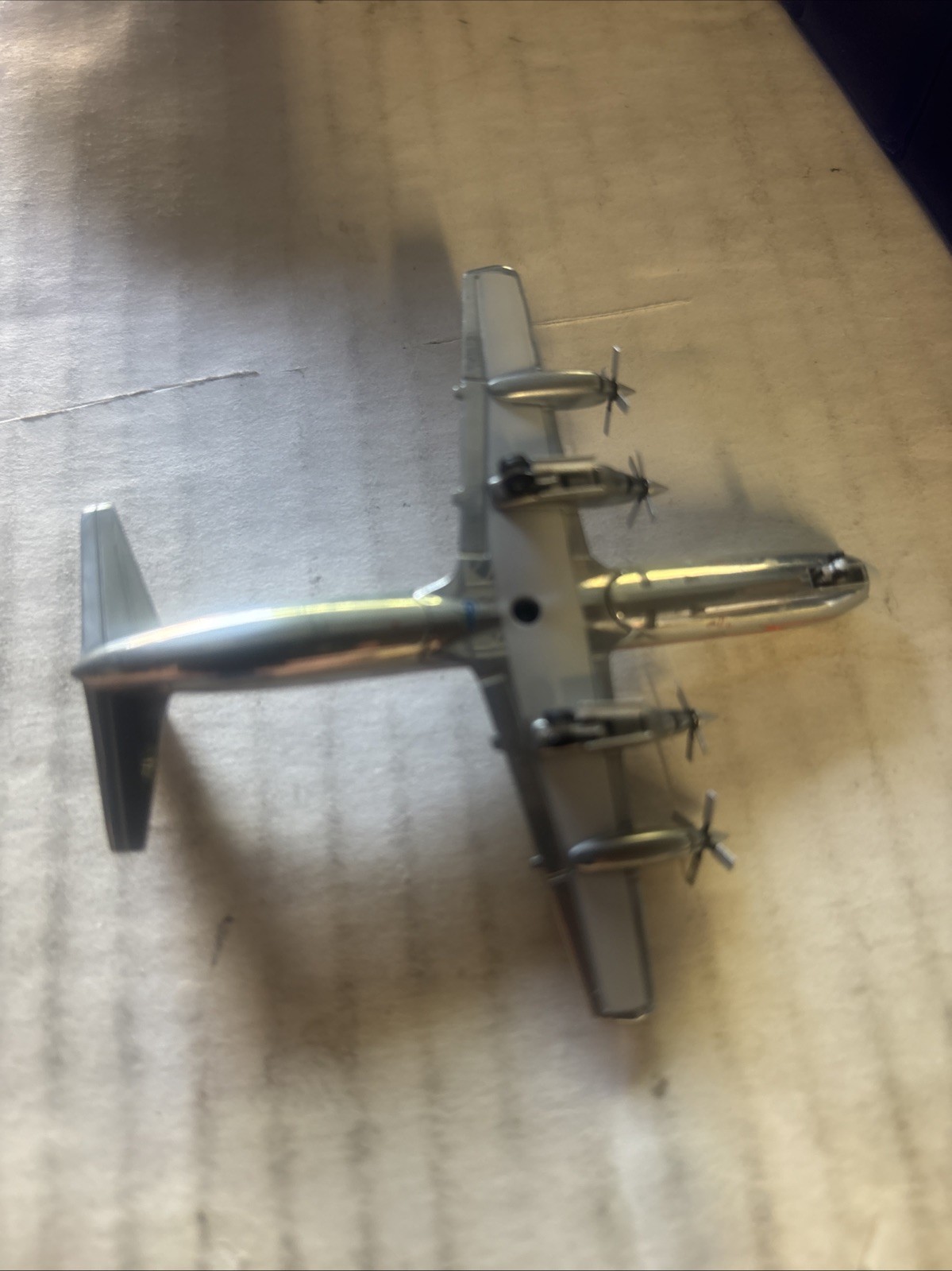 GEMINI JETS Scale 1/400 American Airlines L-188 Electra GJAAL1718