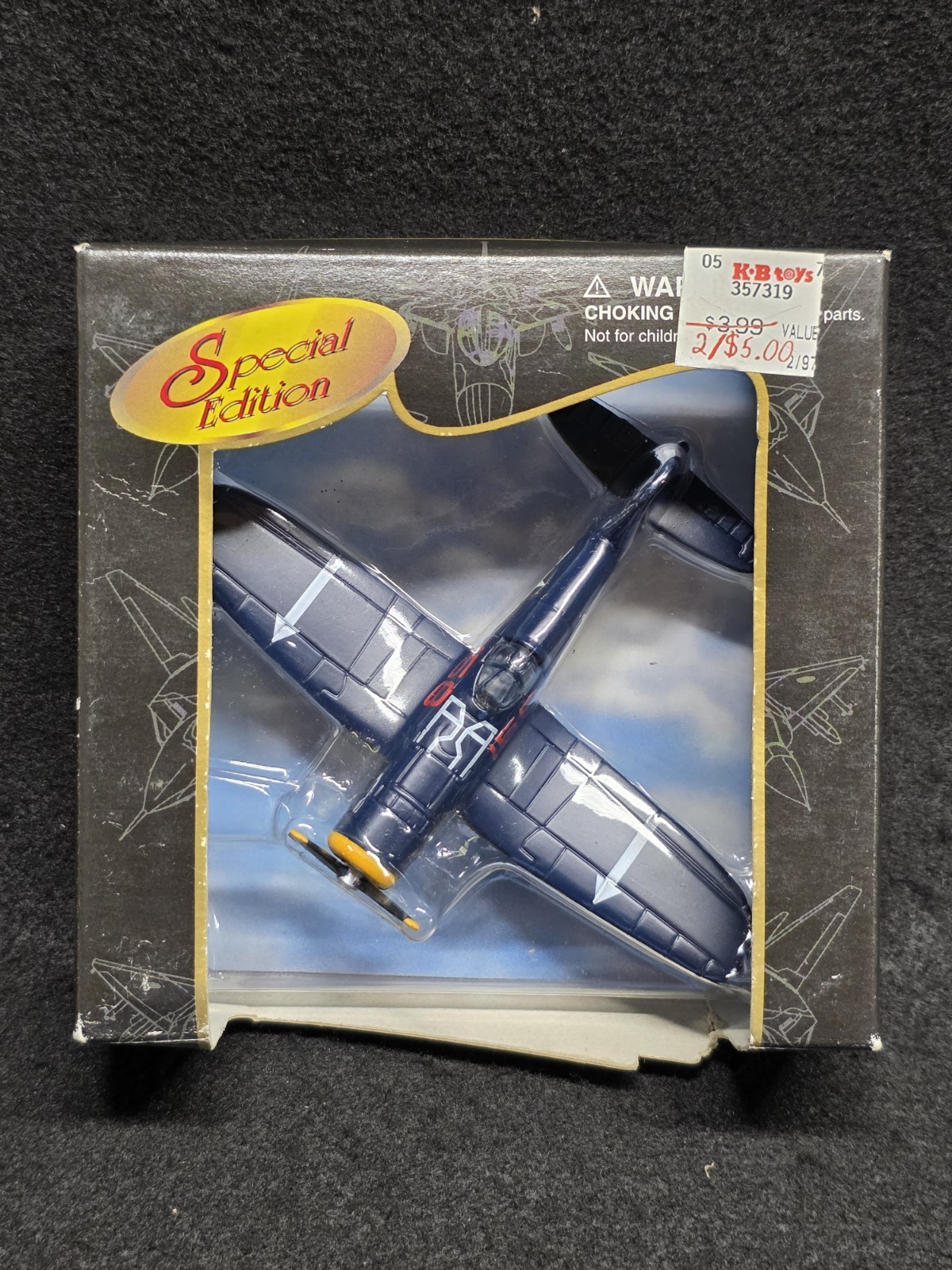 Maisto Air Force F4U-1D Corsair