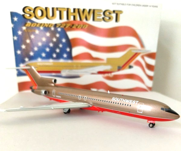 Inflight 1:200 Southwest Airlines Boeing 727-200 N561PE IF722036 Limited Edition
