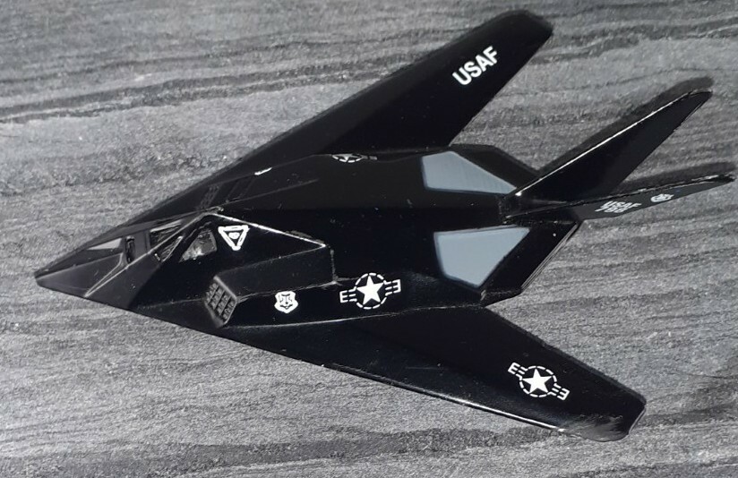 TMLM F-117A Nighthawk Stealth Fighter Aircraft Diecast