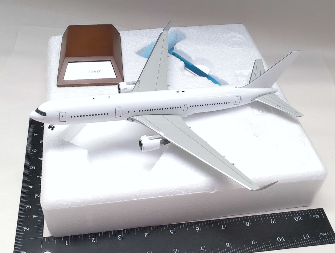 1:200 Boeing 767-300 Jet Blank JC Wings JC2WHT103 Diecast Plane NEW BAD BOX