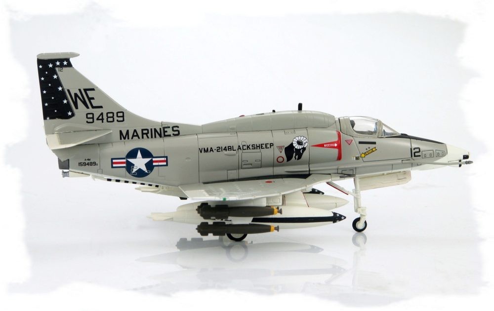 Hobby Master 1:72 US Marines A-4 Skyhawk VMA-214 “Black Sheep” (HA1411)