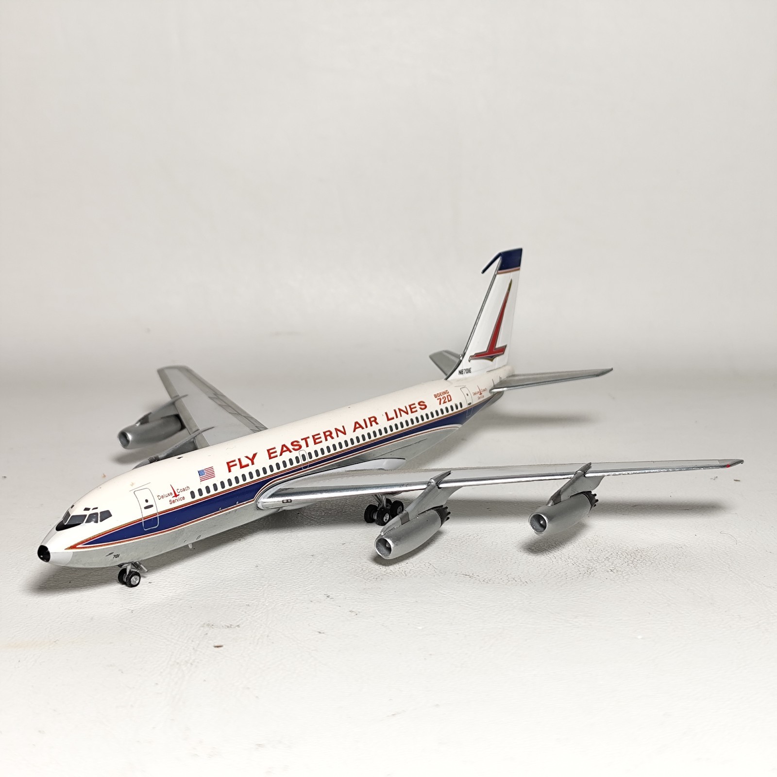 Aeroclassics Eastern Air Lines Boeing 720 N8701E Deluxe Coach Service 1:200