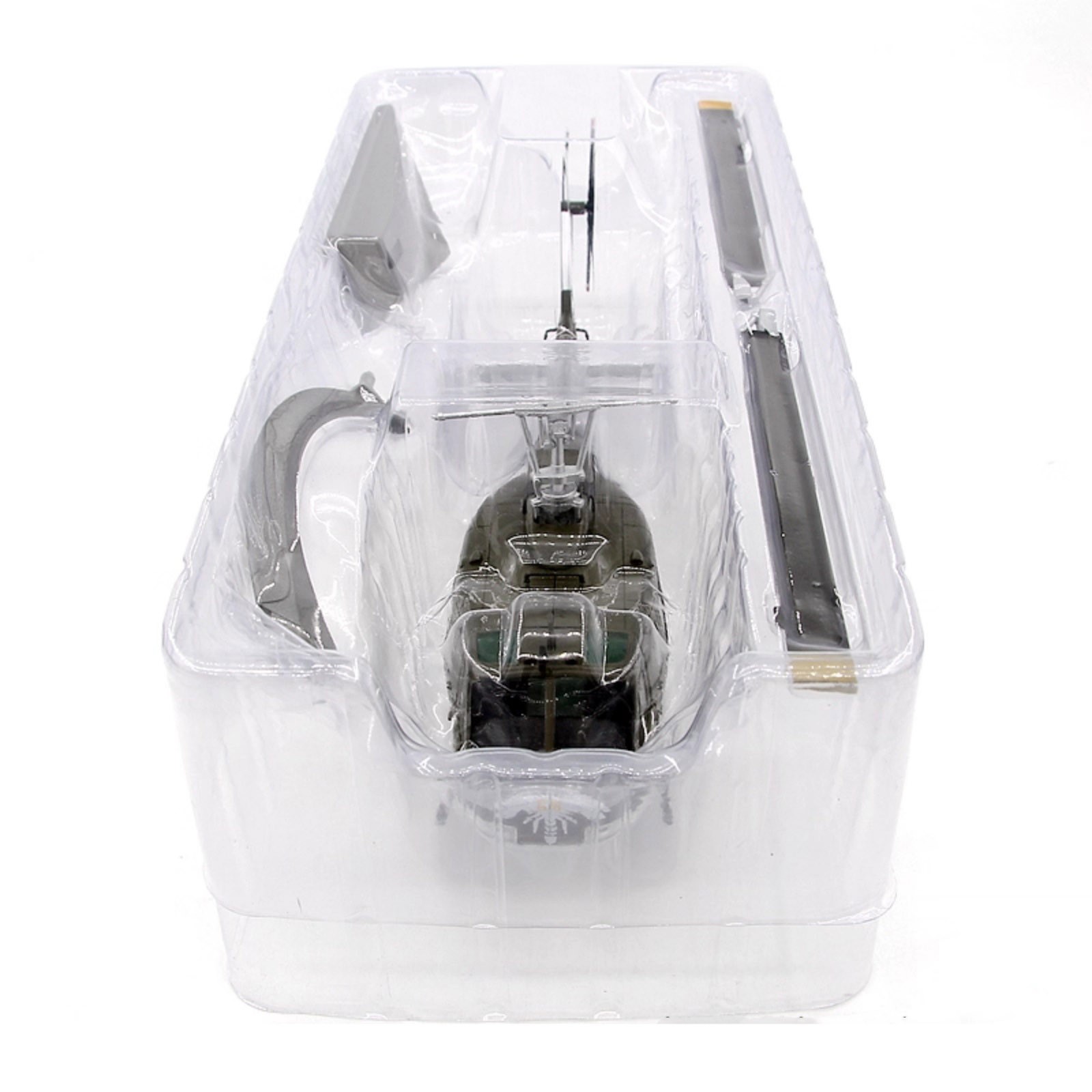 Detailed Collector’s UH-1 Iroquois Helicopter Model 1:48 Scale Rotating Blades