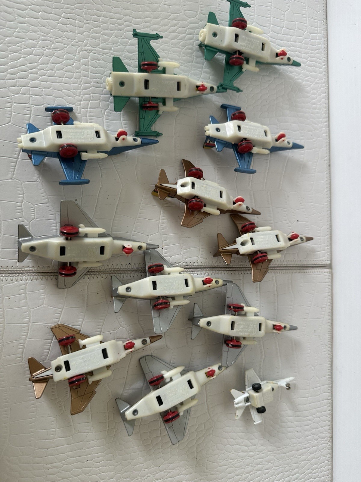 Vintage Die-Cast Jet Airplane Pull Back F-5A Freedom Made In Hong Kong Lot of 12
