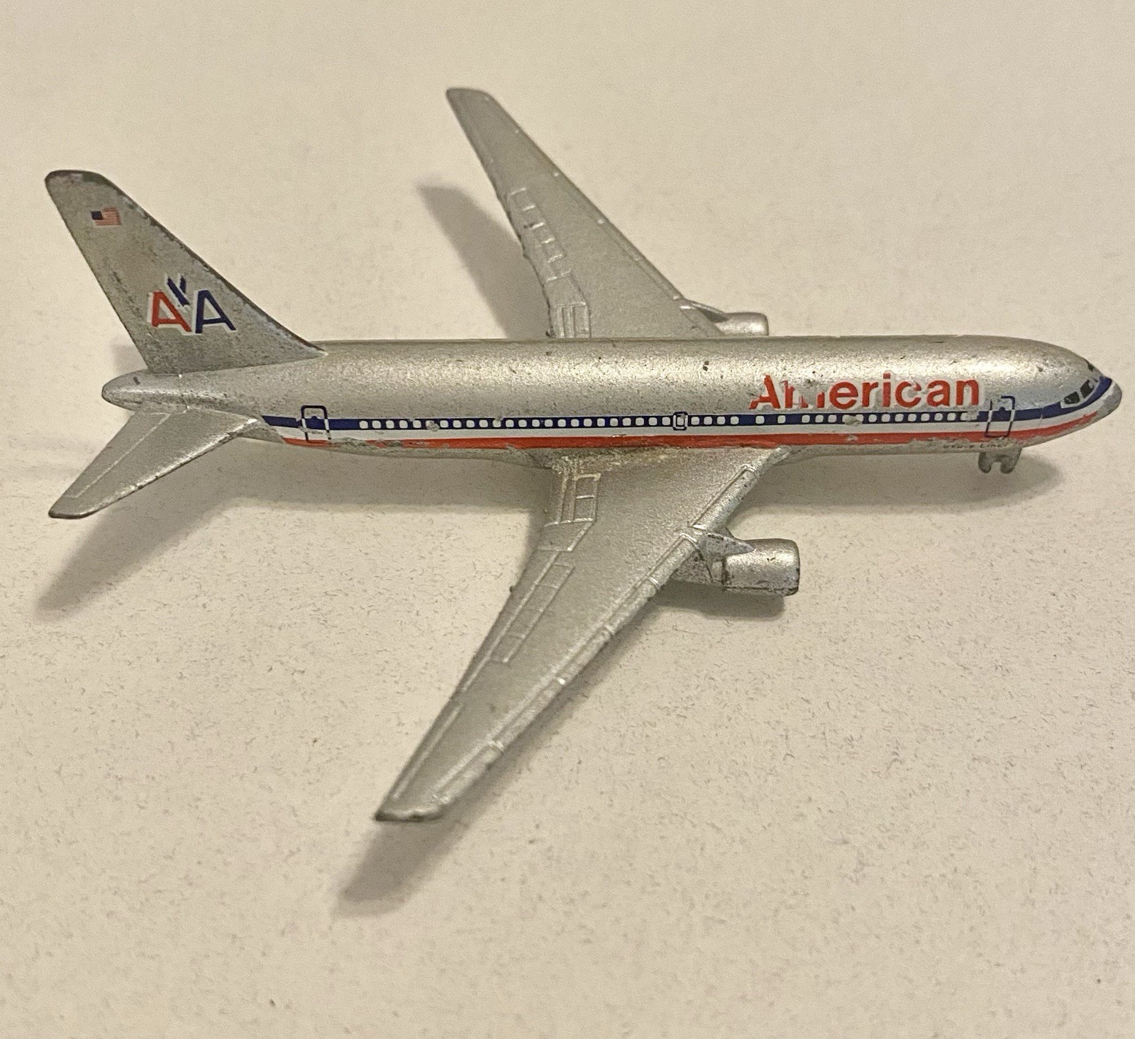 Schabak American Airlines Lot Of 4 906 (W. Germany,) 907, 103 & 335-792 #2 AS IS