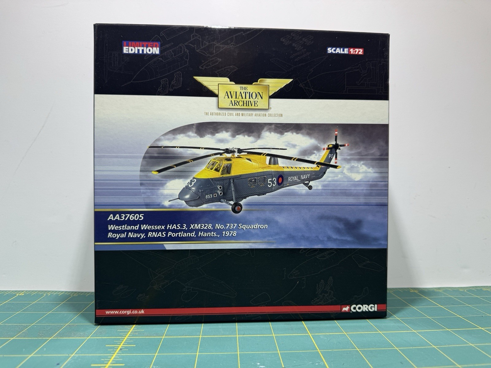 Corgi AA37605 Westland Wessex HAS 3 XM328 No 737 Squadron Royal 1:72 NIB