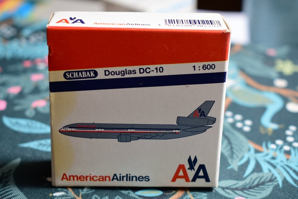 1:600 SCHABAK 902/29 AA American Airlines Douglas DC-10 Diecast Metal Plane