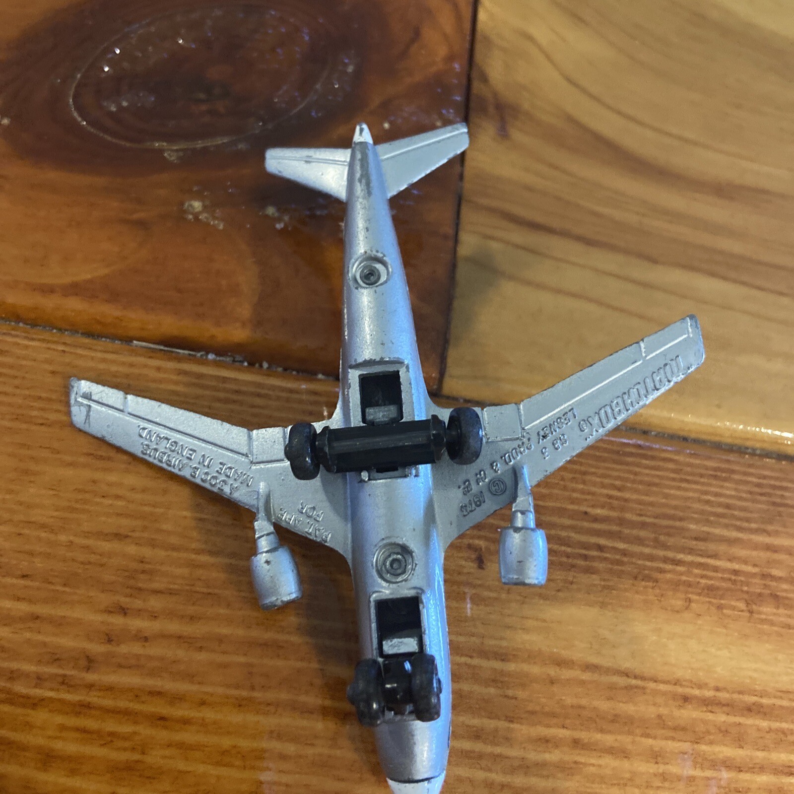 Lot Of 7 Matchbox Skybusters And Other Diecast Airplanes *READ*