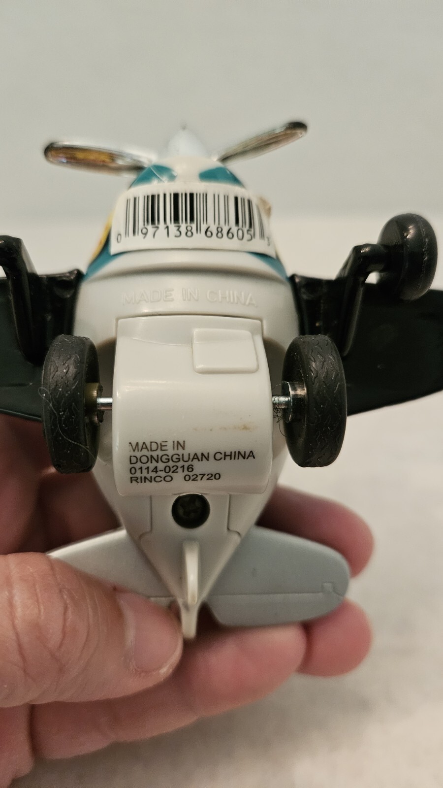 Toysmith Diecast Pull Back, Sky Shark Propeller Plane, Item 515