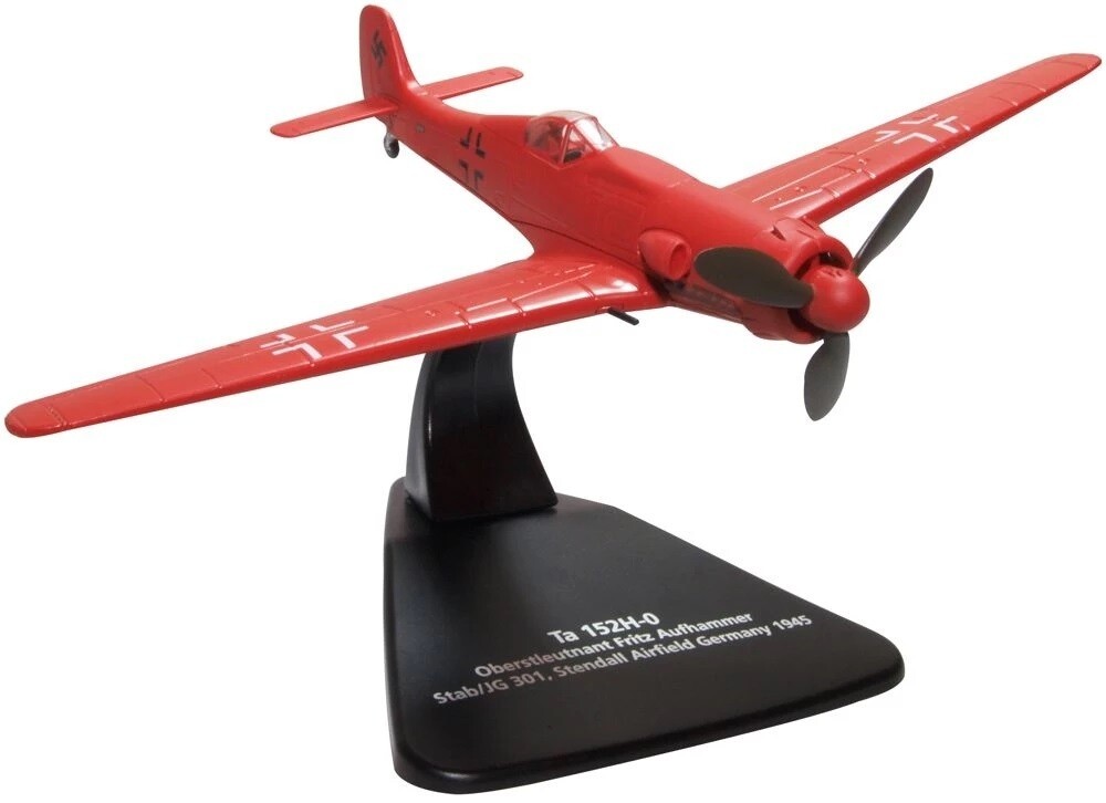 Oxford 1:72 German Focke-Wulf Ta 152H Interceptor – JG301, OXFAC096