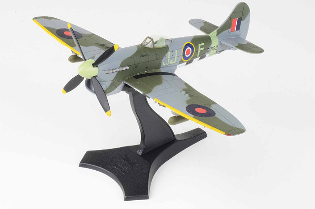 SkyMax 1/72 Tempest Mk V Airplane EJ762 RAF No.274 Sqn