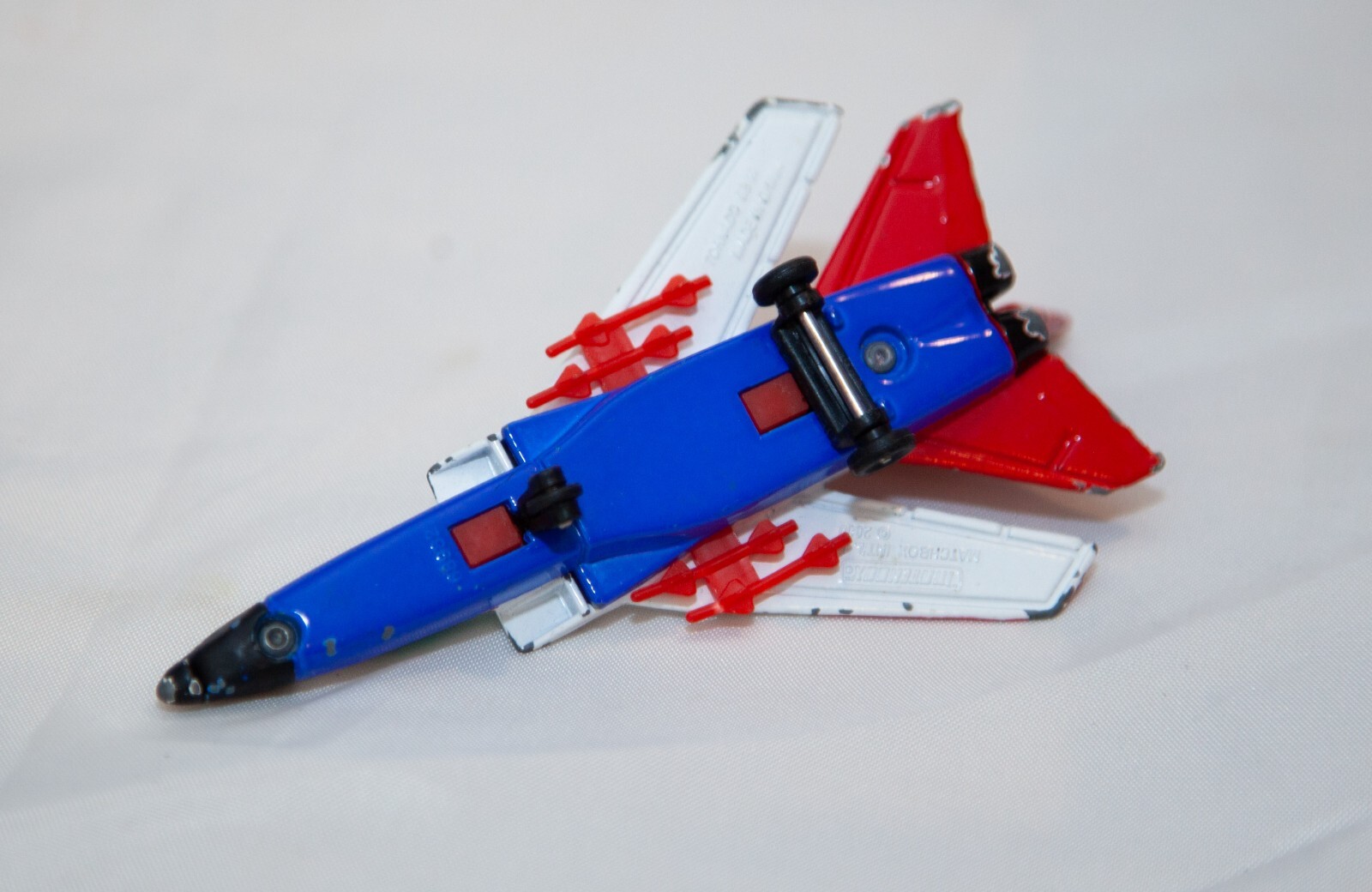 2000 Matchbox Tornado SB 22 Diecast plane 1:72 Red White & Blue Jet