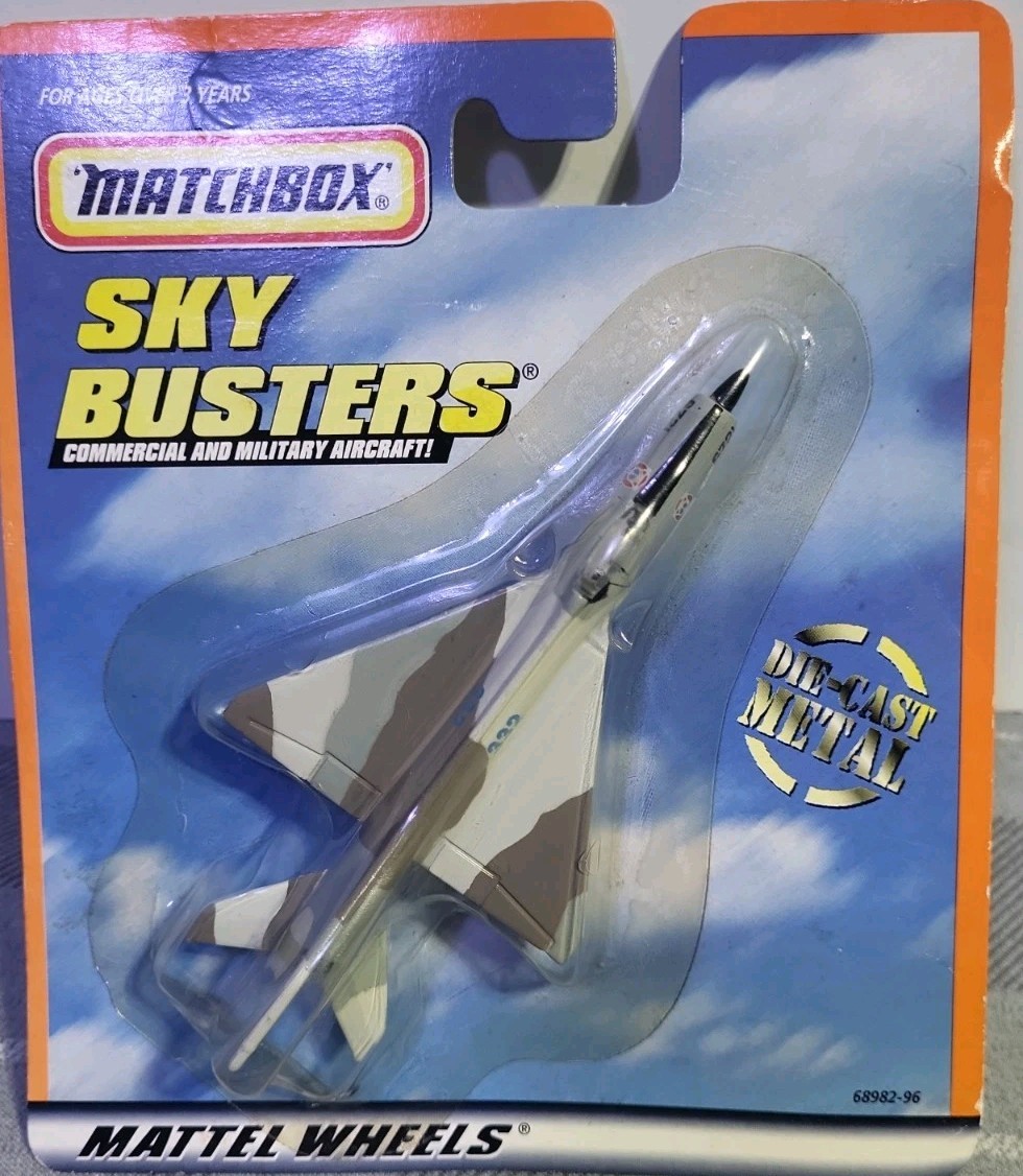 Matchbox Sky Busters 2000 MIG-21 Military Jet Aircraft Die-Cast.