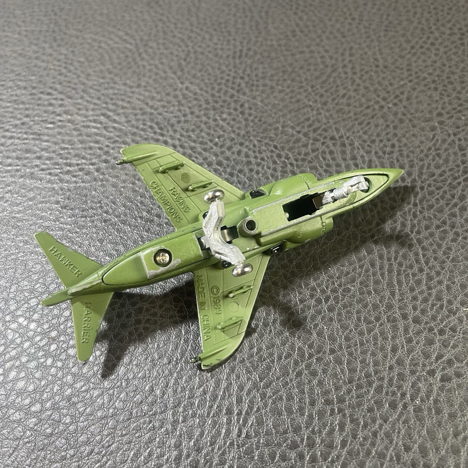 Racing Champions Skybirds HAWKER HARRIER Jet Die-cast Plane Green Loose