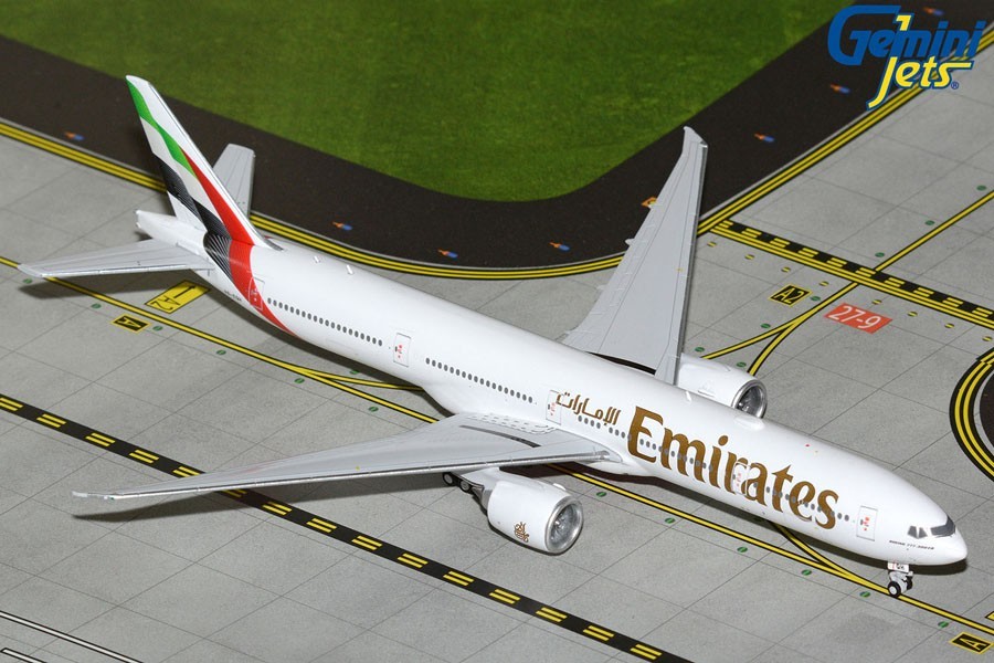 Emirates Boeing 777-300ER A6-EQH GJUAE2318 Gemini Jets Scale 1:400 IN STOCK