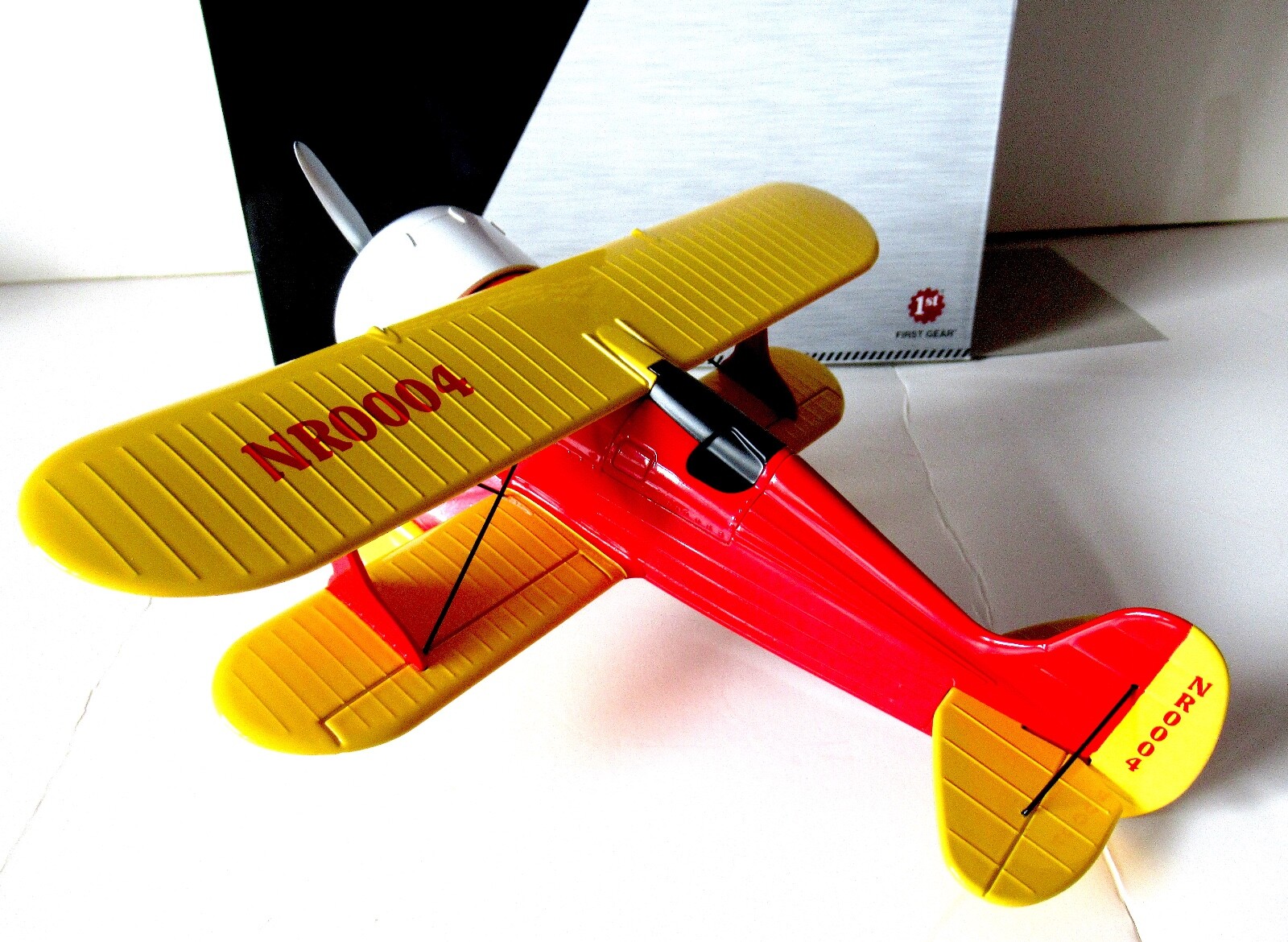 FIRST GEAR LAIRD SUPER SOLUTIONS Airplane 1/25 Scale Die Cast 1ST PLANE