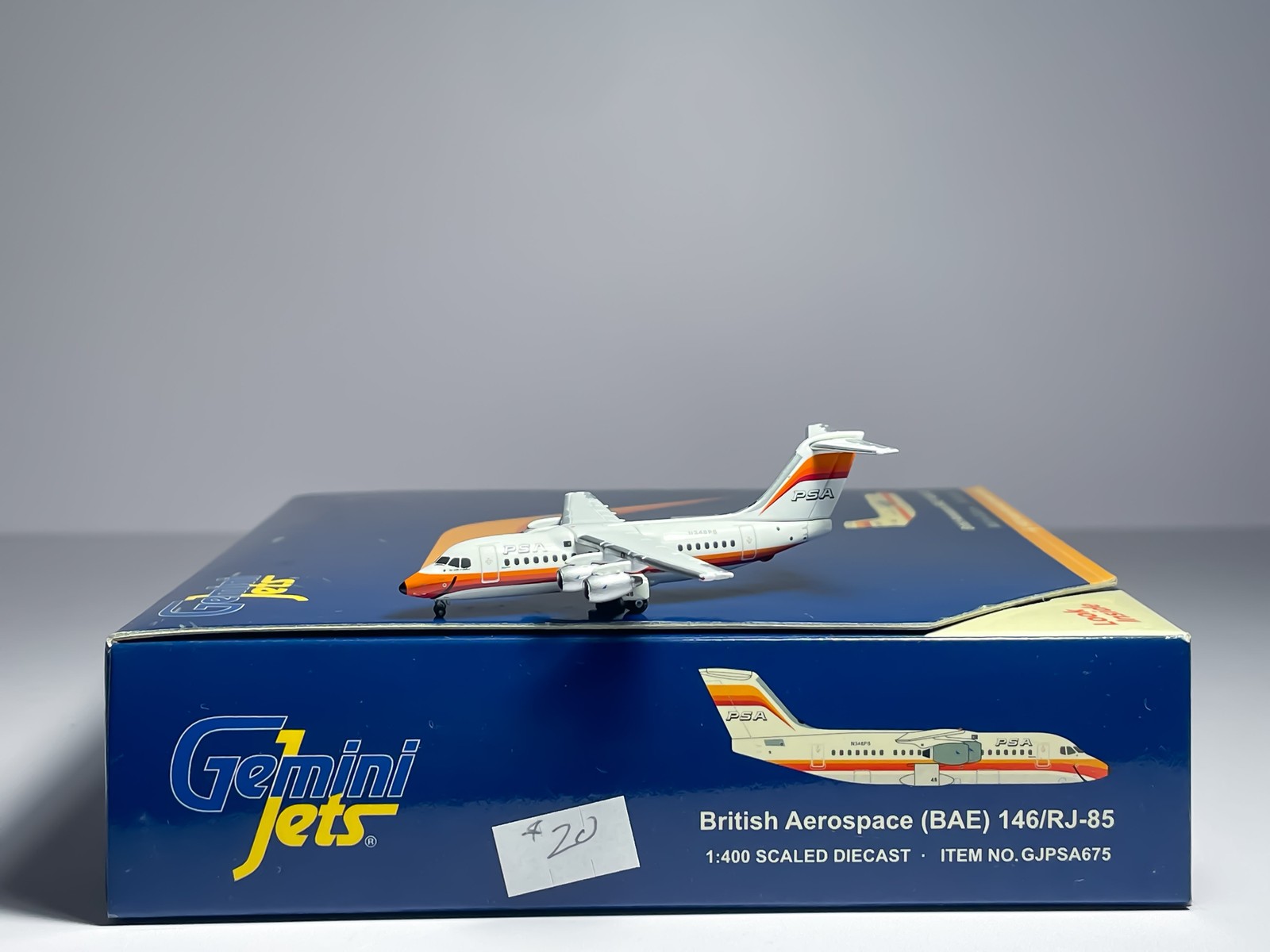 Pacific Southwest Airlines (PSA) BAe 146 (Avro RJ85) 1:400 Gemini Jets N348PS