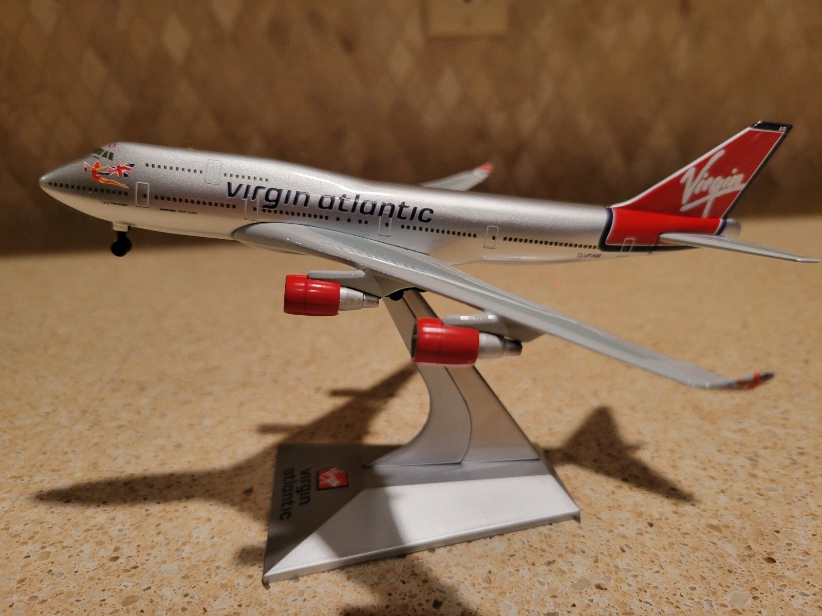 NEW! Virgin Atlantic Airways Boeing 747-400 G-VFAB Scale 1:400 Limited Edition 