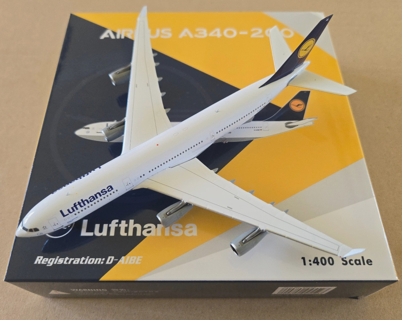 1:400 Phoenix Airbus A340-200 Lufthansa D-AIBE