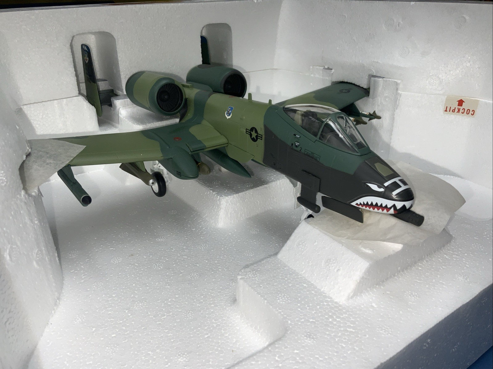 Franklin Mint Armour Collection A10 WARTHOG USAF AIR FORCE B11 B921