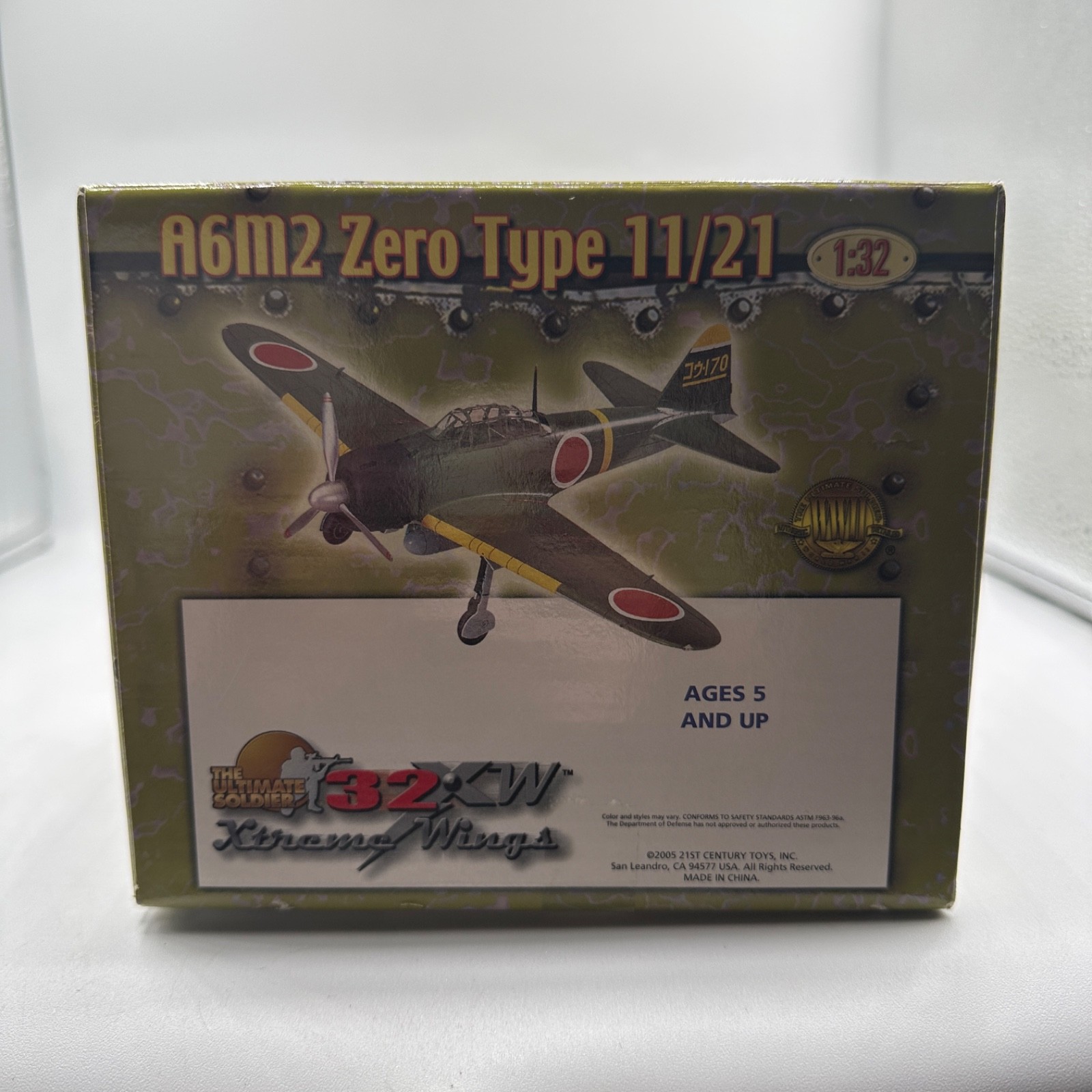 21st Century / Ultimate Soldier 1:32 Airplane A6M2 Zero Type 11/21 Flight Leader