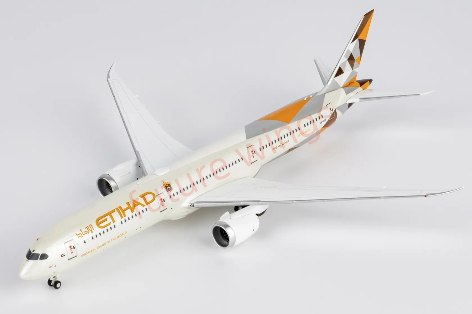 1:400 NG Models NG56032 E***** Airways B787-10 A6-BMB Aircraft Model+Free Tracto