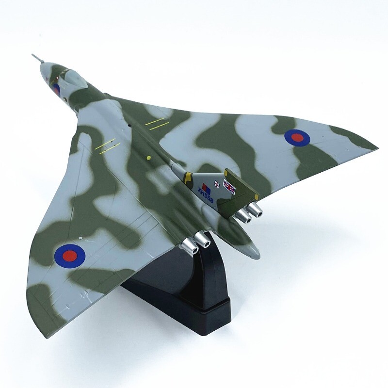 1:144 Scale Alloy Diecast Military Model Avro Vulcan Bomber Aircraft Collection