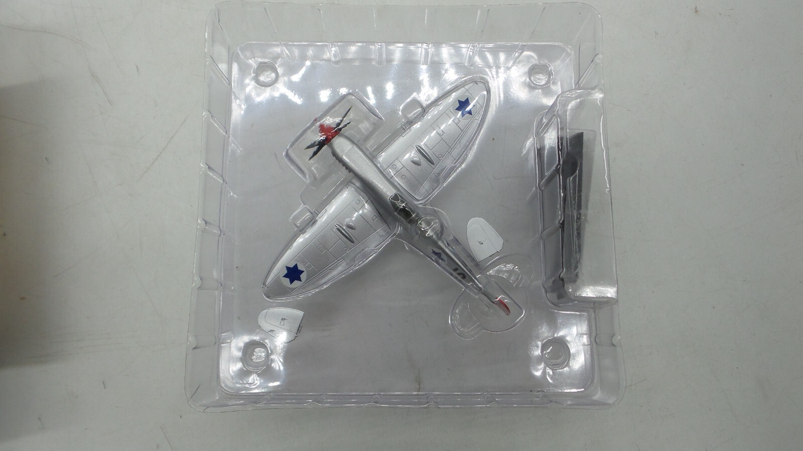 Witty Wings Sky Guardians Spitfire Mk.IX 1:72 Scale Die-Cast Plane – New In Box