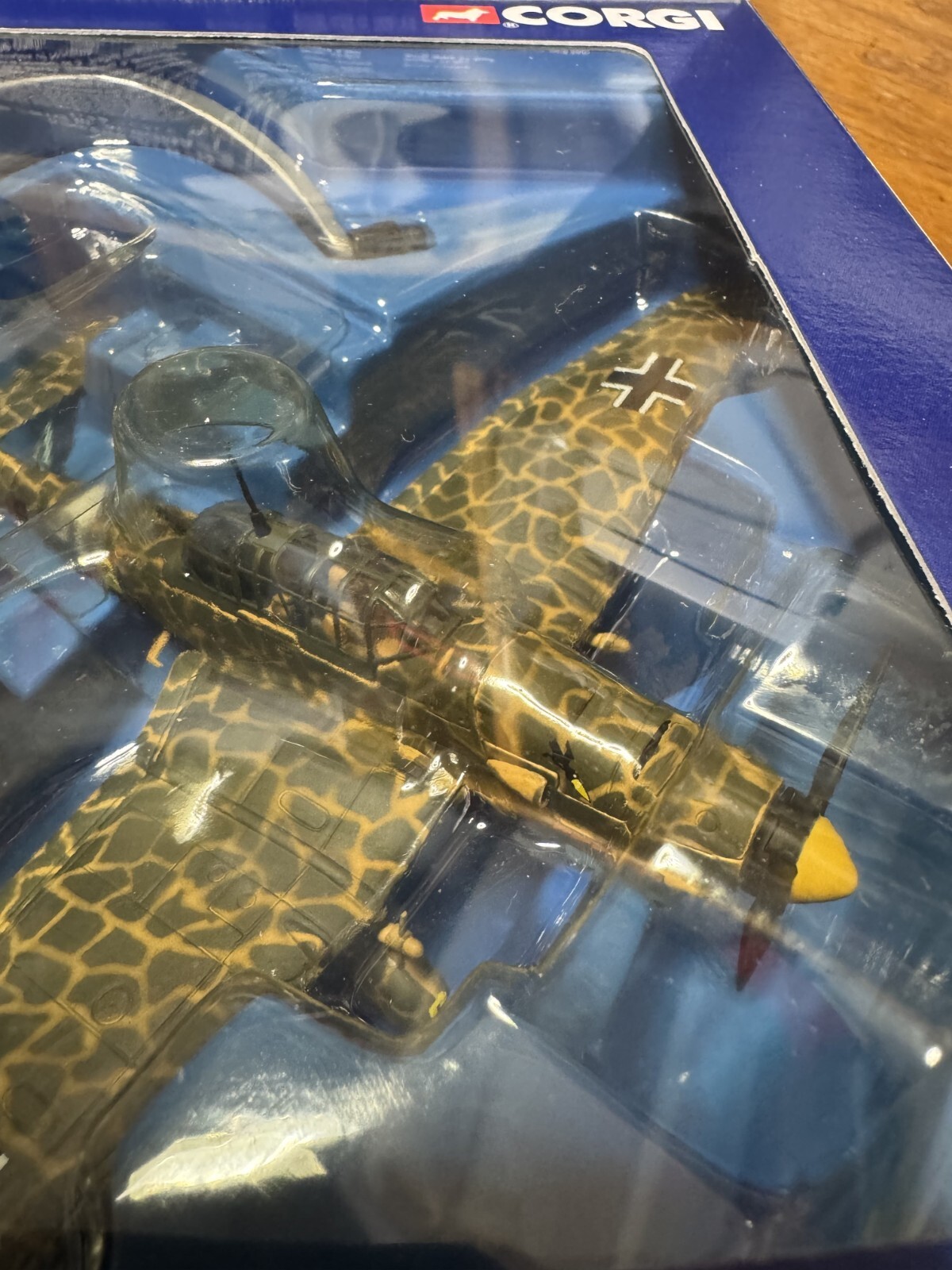 Corgi AA32504 Junkers JU 87B-2 Tropical Stuka II/STG III Acroma/Libya Airplane
