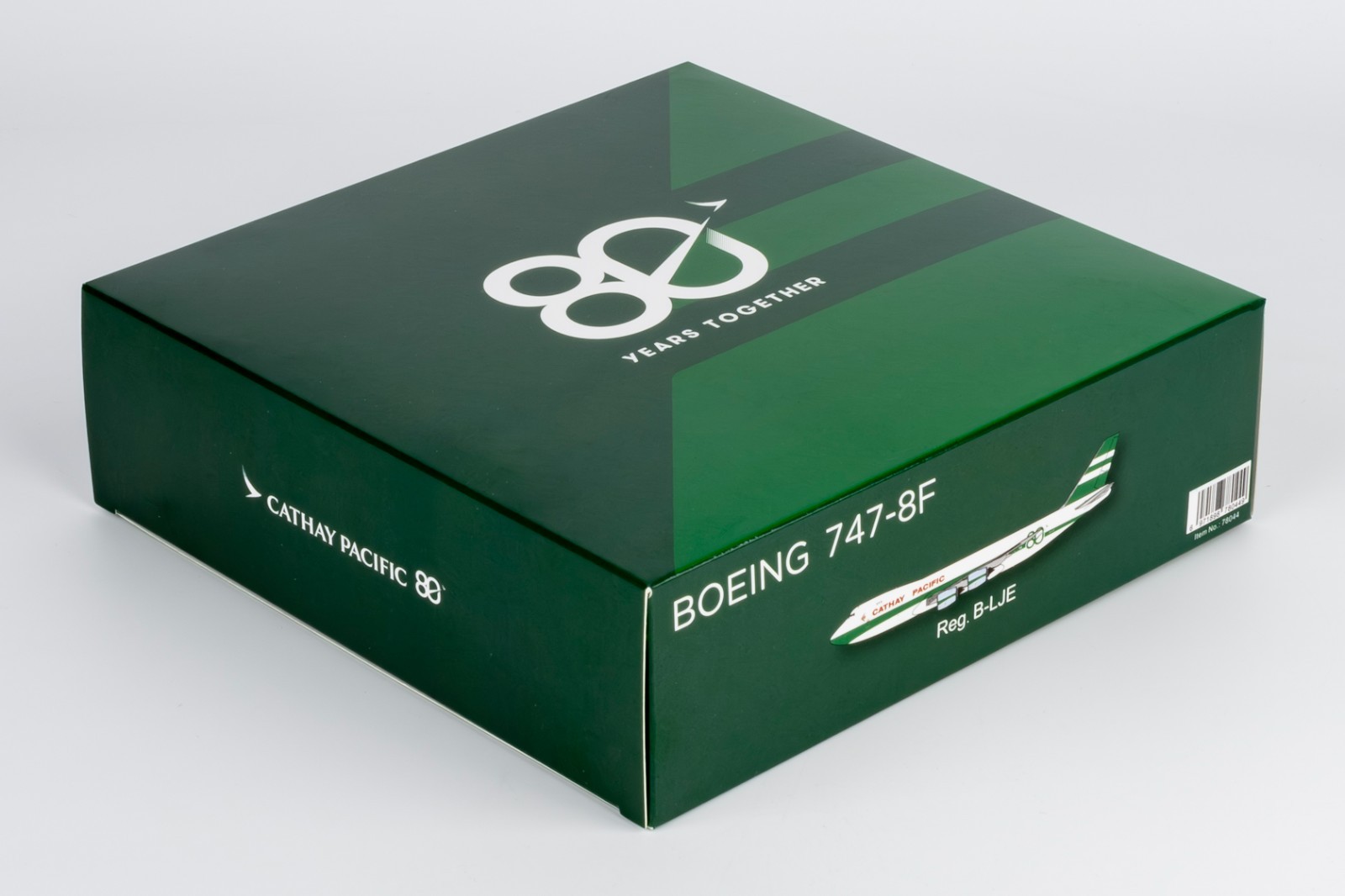 NGmodel Cathay Pacific Airways 747-8F B-LJE (80 Years Anniversary) 1/400 78044