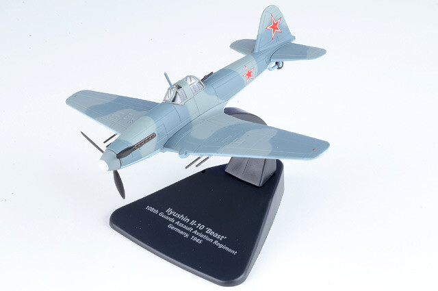 Oxford Diecast 1/72 Il-10 Beast Airplane Soviet Air Force
