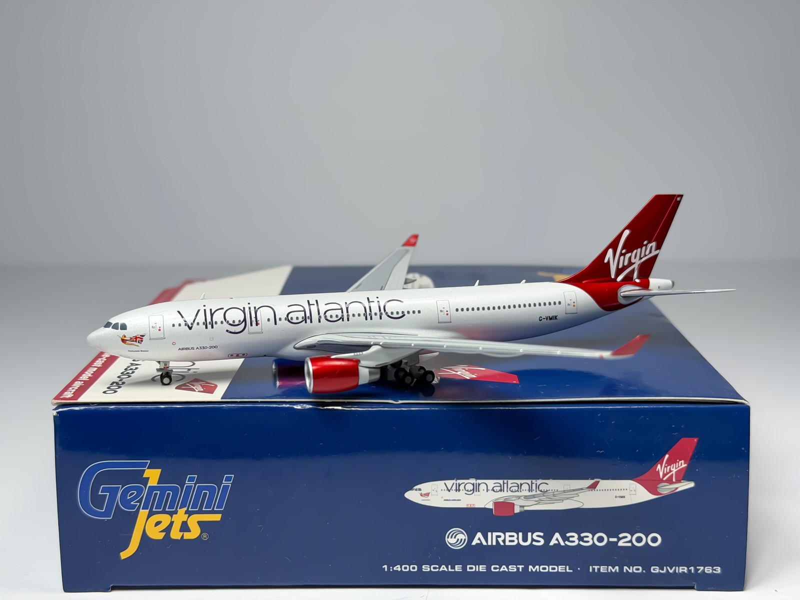 Virgin Atlantic Airbus A330-200 1:400 Gemini Jets G-VMIK (GJVIR1763)