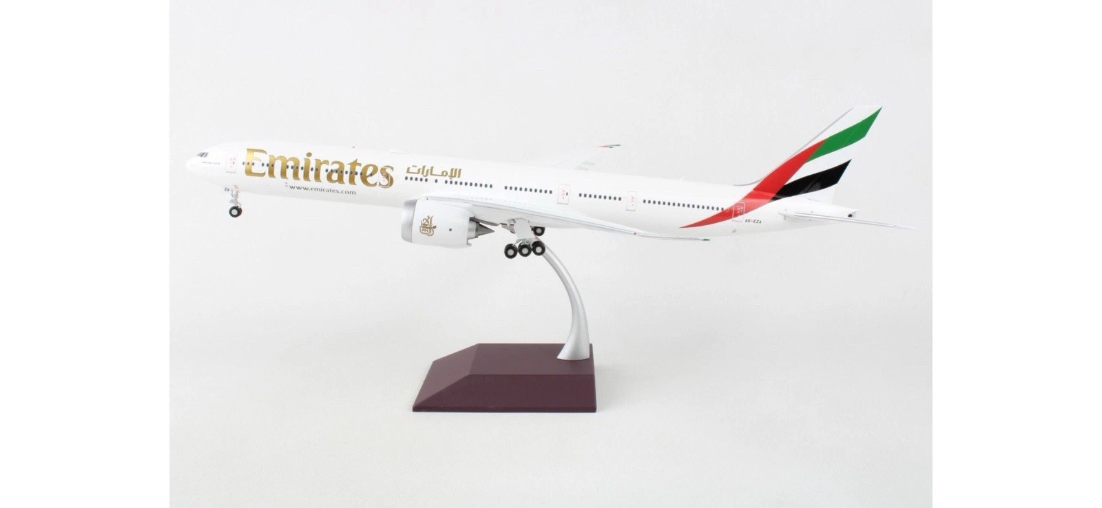 1/200 Gemini Jets Emirates Boeing 777-9X A6-EZA G2UAE1189