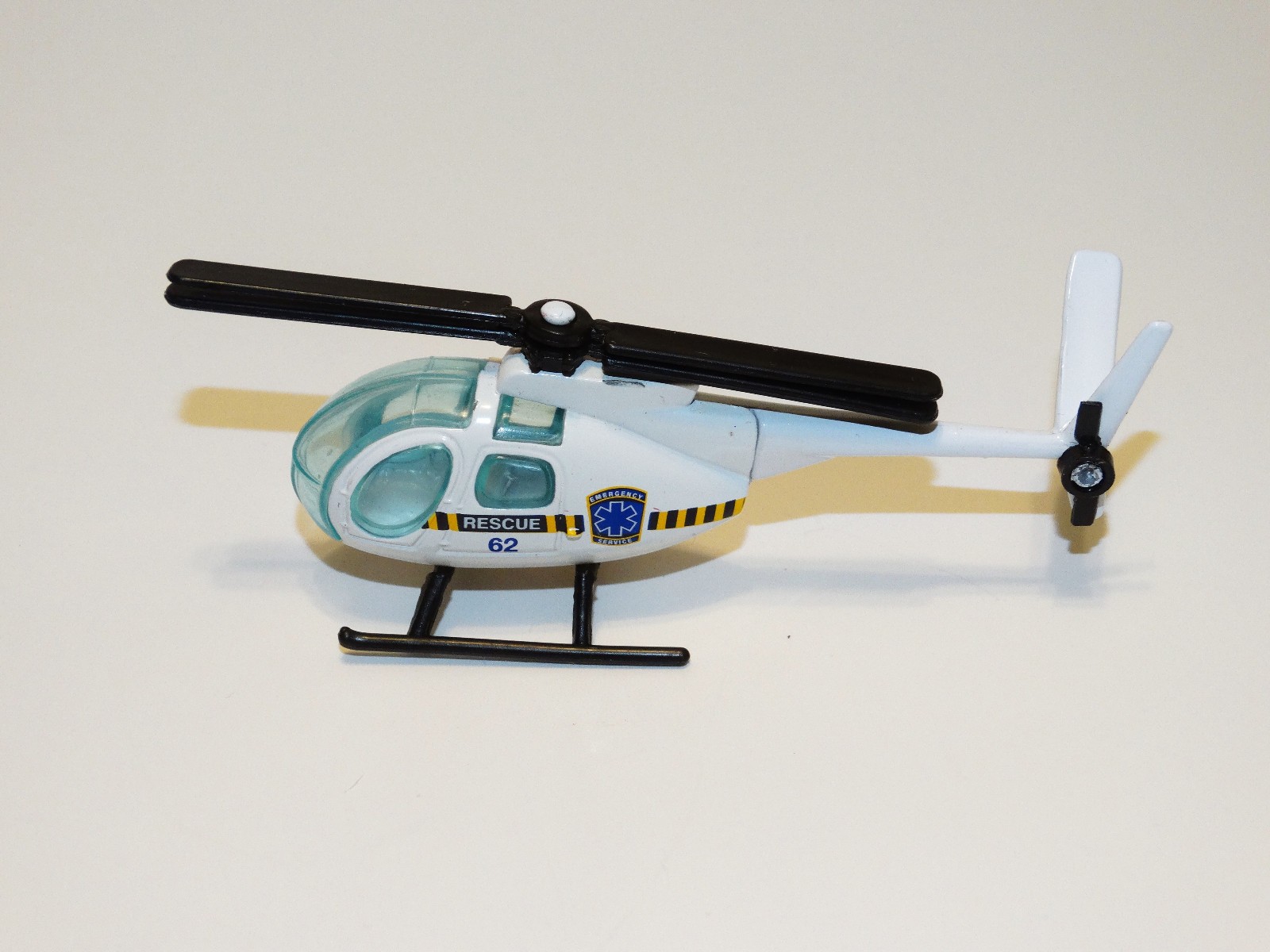 MD500 Helicopter Toy Diecast Hughes 369 Medivac