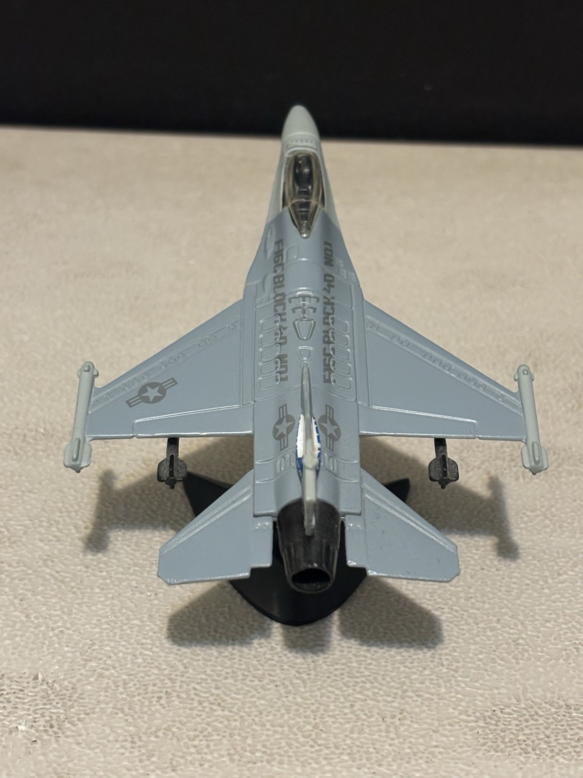 Maisto Diecast Set Of F-16 Night Falcon & F-16 Block 60 Out Of Blister