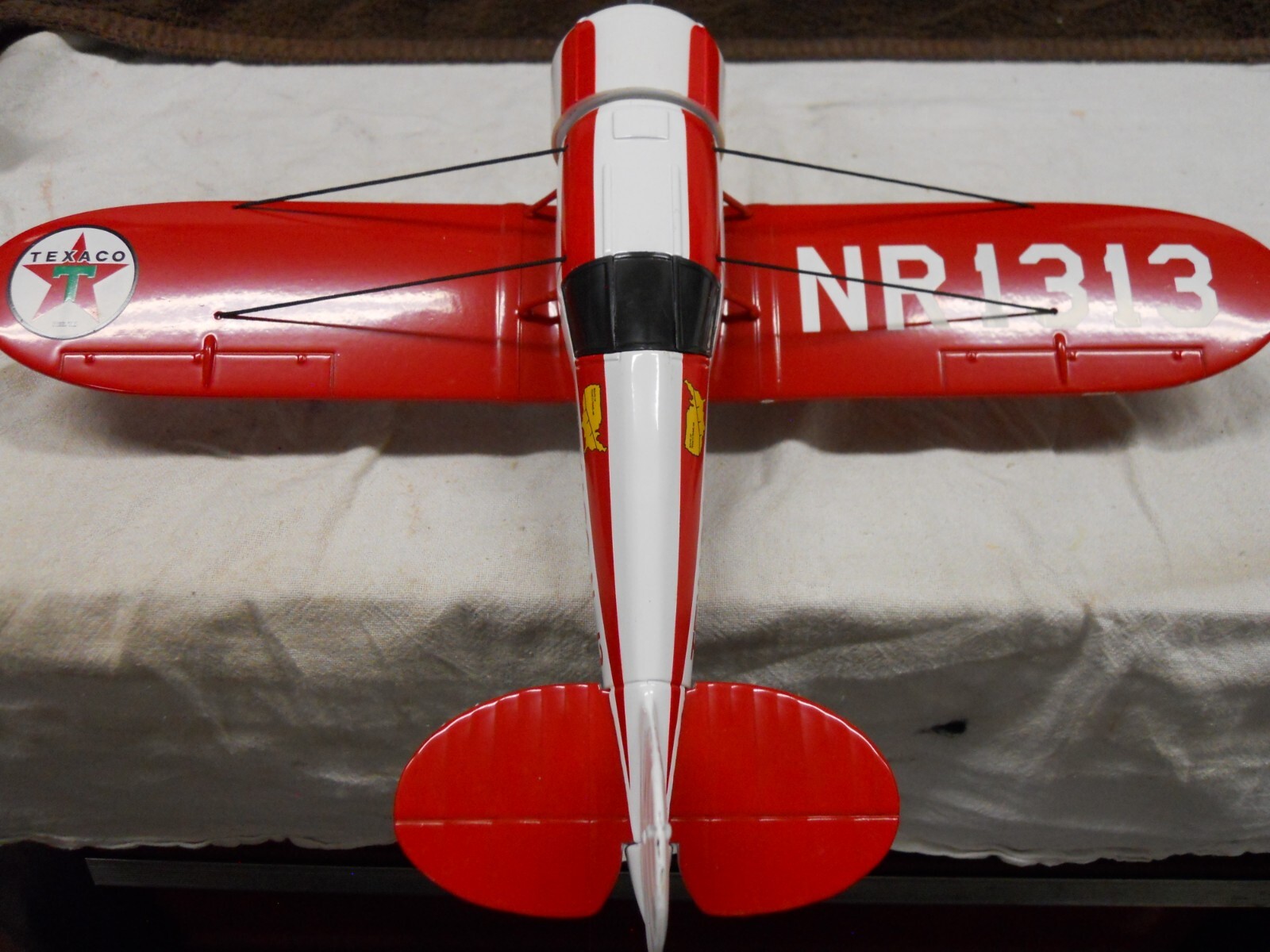 Ertl Wings of Texaco 1930 Travel Air Model R Mystery ship 5 in a series