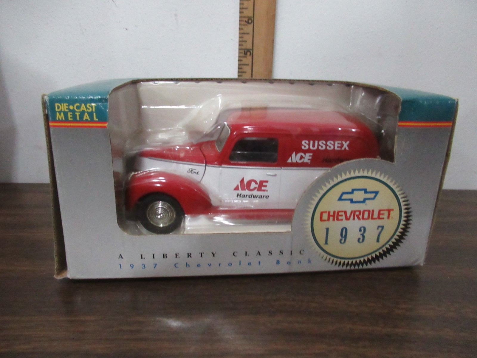 Ertl Ace 1937 Chevrolet Bank NEW IN BOX
