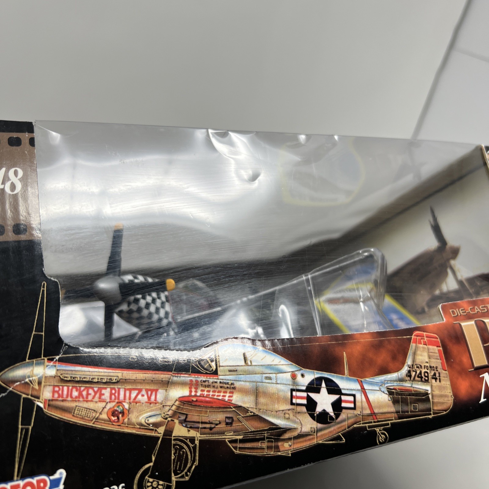Motor Max Die-Cast Metal and Plastic P-51 Mustang AIRPLANE NEW 1:48 SCALE 76336