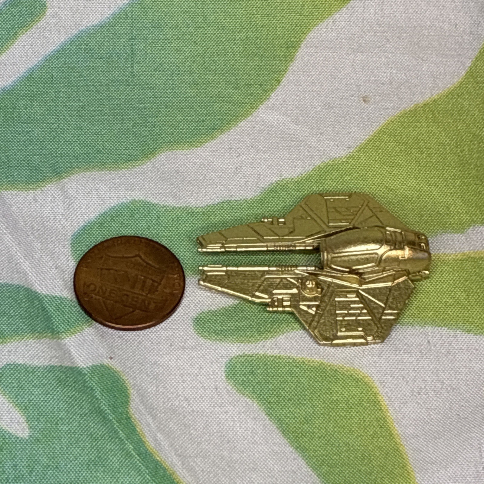 Micro Machines Star Wars Obi-Wan Kenobi Jedi Interceptor Gold – Plastic Vehicle