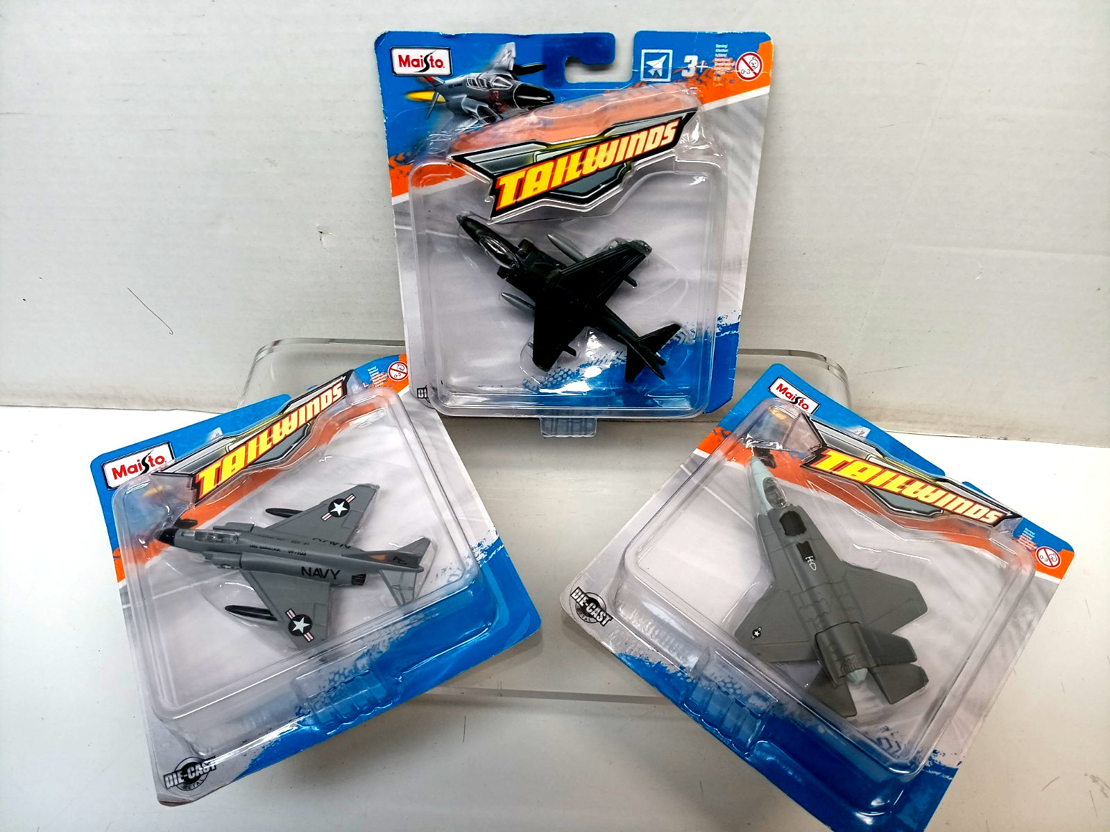 Maisto Tailwinds F-4J – AV-8B – F-35 Die Cast Fighter Jets SEALED NEW