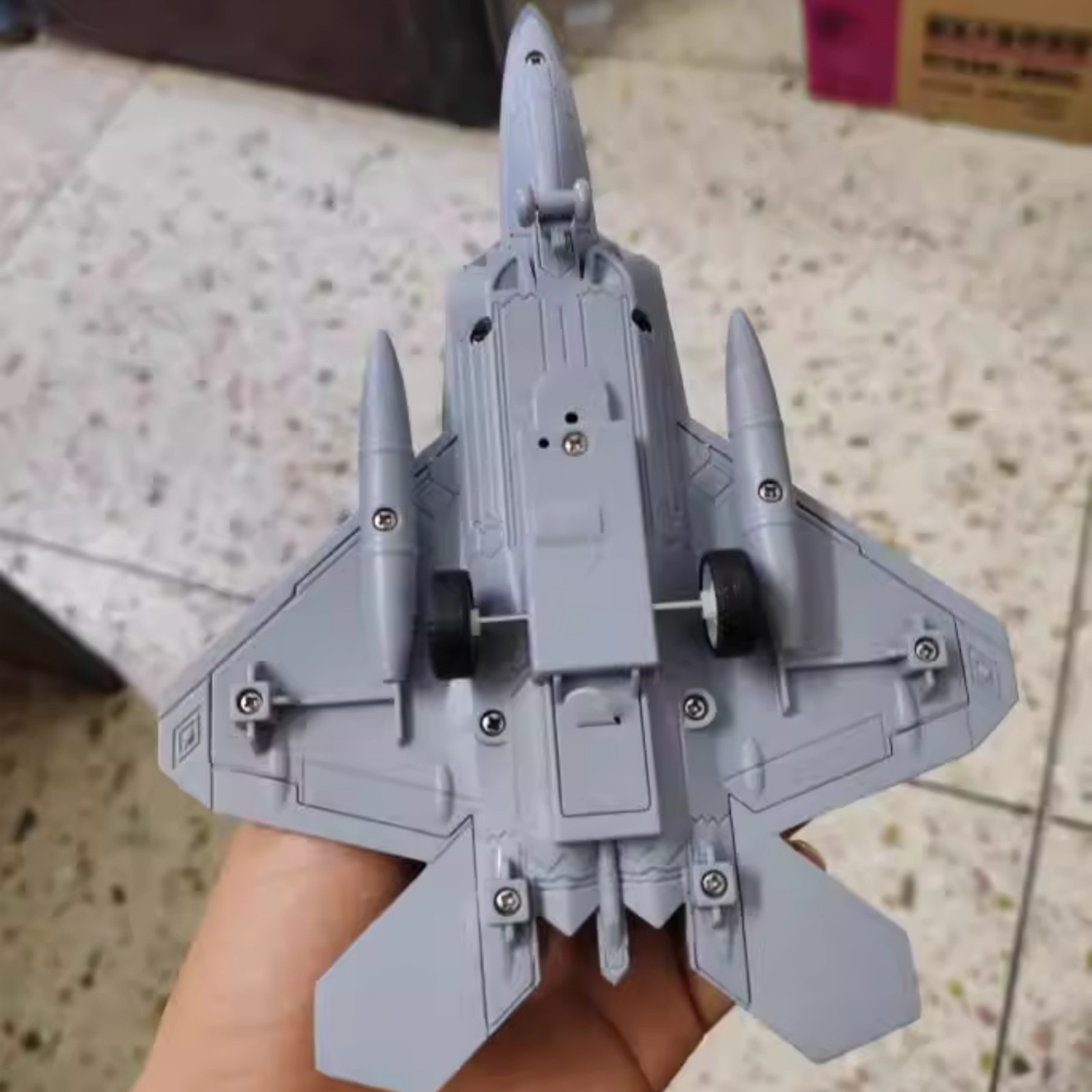 1/72 F-22 Fighter Bomber Aircraft Diecast Fighting Jet Airplanes Model Jet Scene
