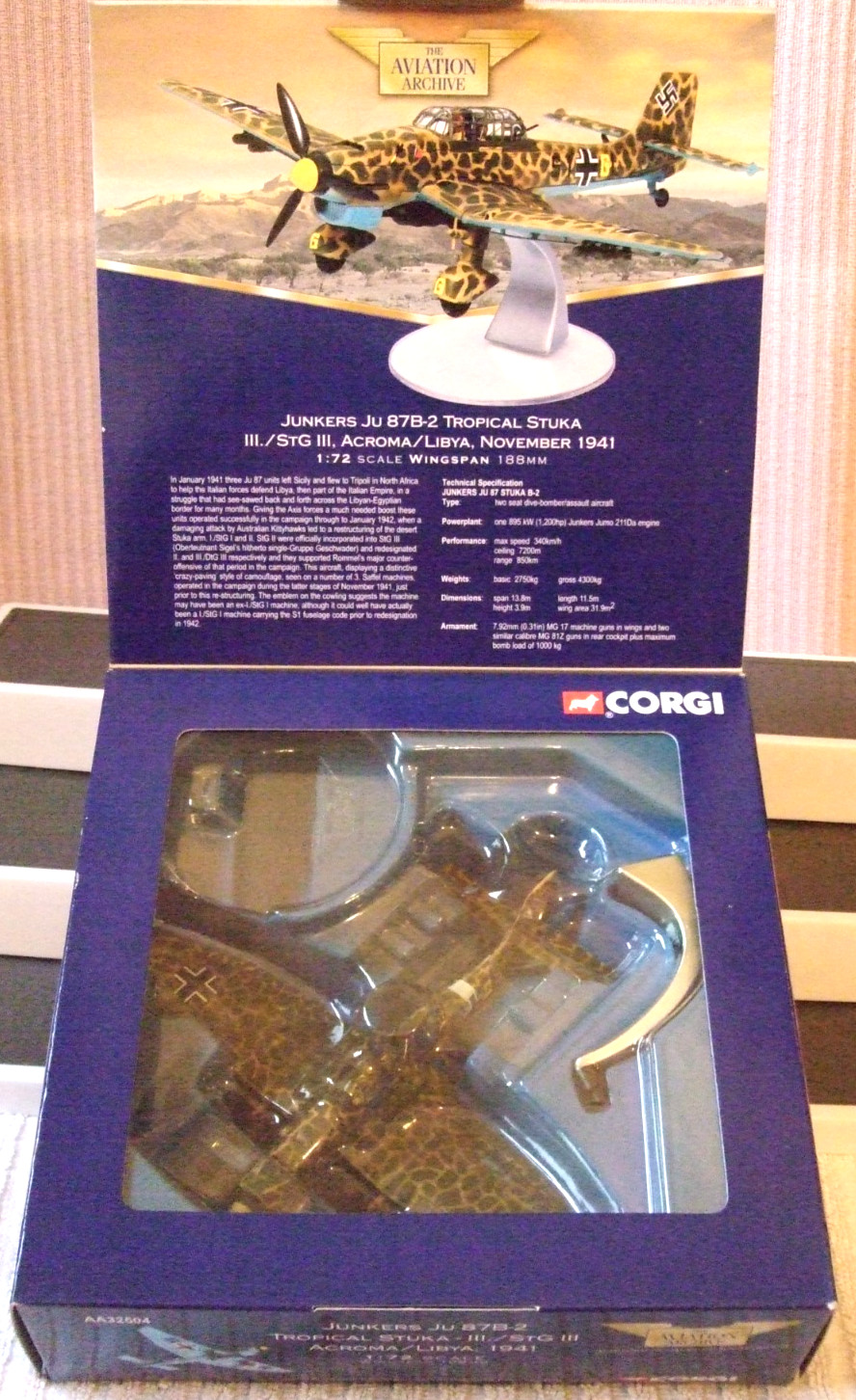 CORGI AVIATION ARCHIVE “RARE” MODEL (JUNKERS JU-87B-2 STUKA – LIBYA 1941) NEW