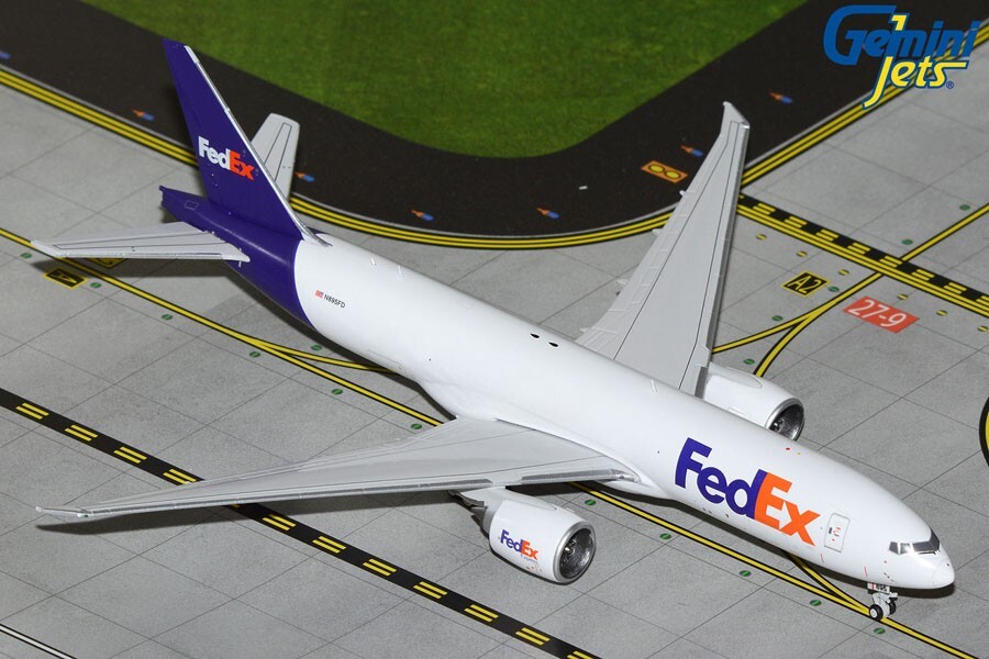 FedEx Boeing 777F New Livery N895FD Gemini Jets GJFDX2304 Scale 1:400 IN STOCK