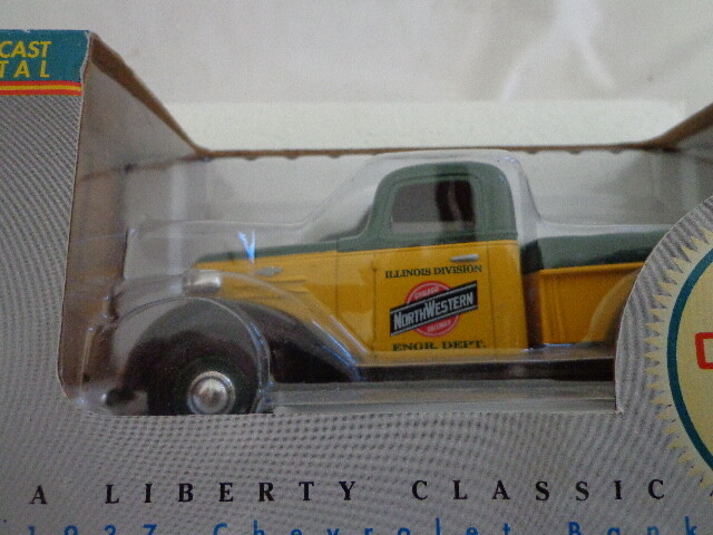 LIBERTY CLASSICS R.R. SERIES 1937 CHEVROLET NORTH WESTERN ENGNR. DEPT. PICKUP