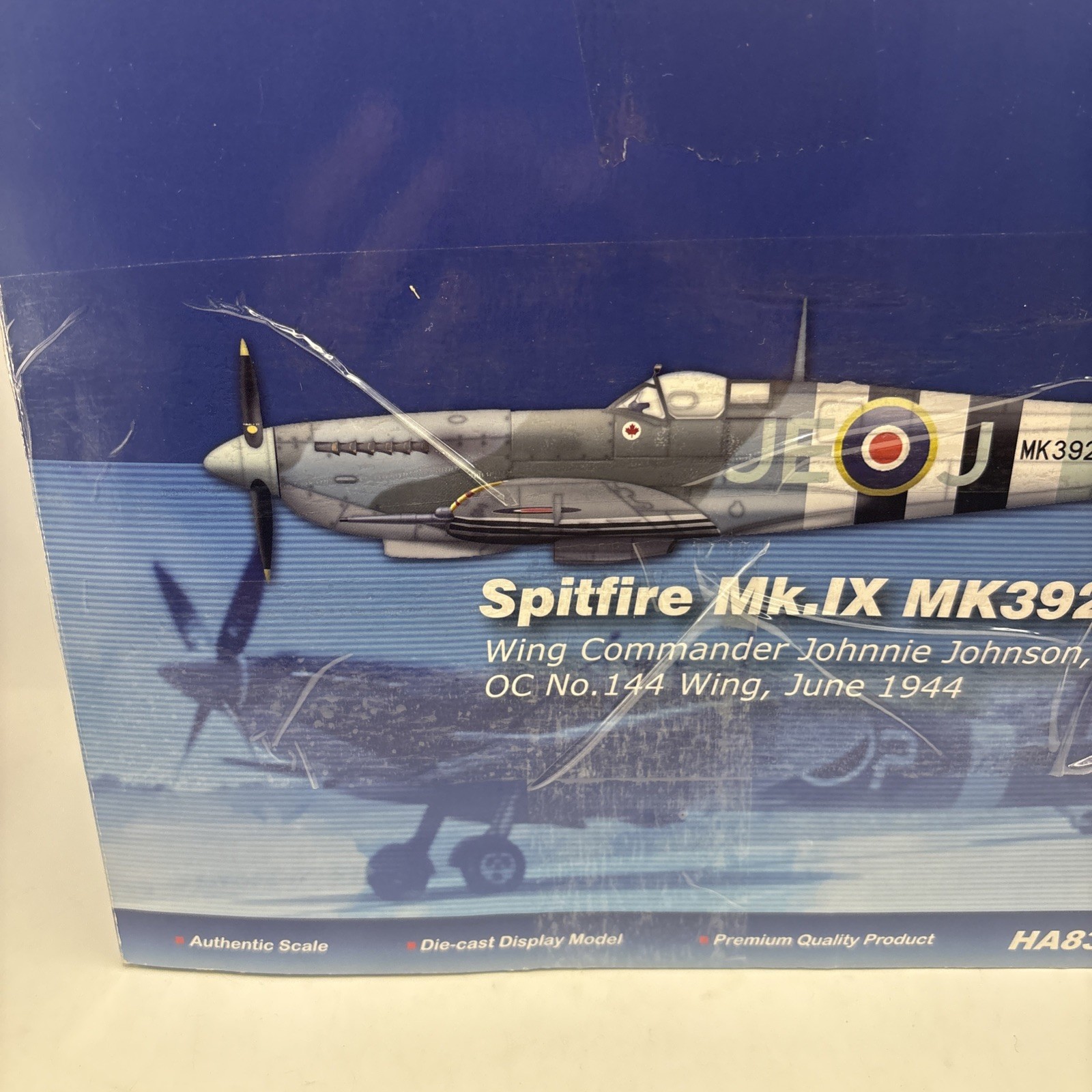Hobby Master 1:48 Spitfire Mk.IX Johnnie Johnson HA8301 Diecast Plane DAMAGED BO